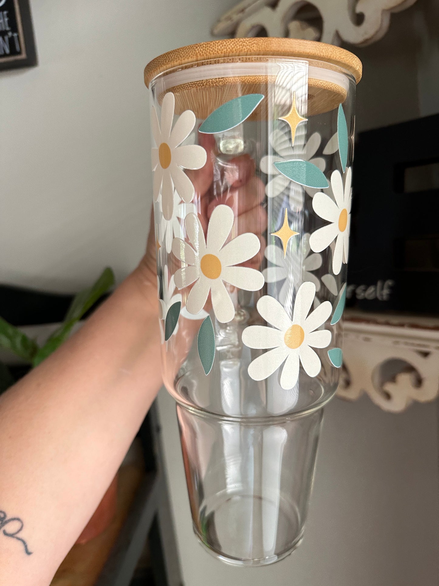 40oz Glass Tumbler, 40oz Glass with handle, Retro DaisyGlass Tumbler , Coffee Glass, Viral Coffee Glass, Retro Tumbler